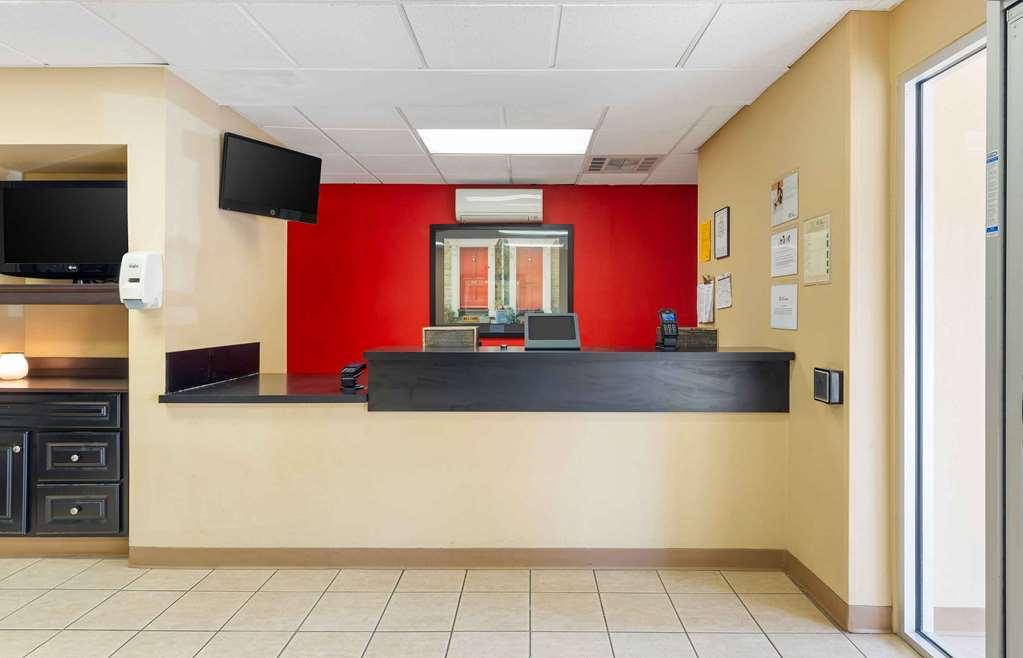 Extended Stay America Suites - Albany - Suny Interior photo